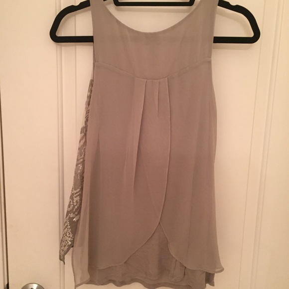 Express Casual Tank - Picture 3 of 3